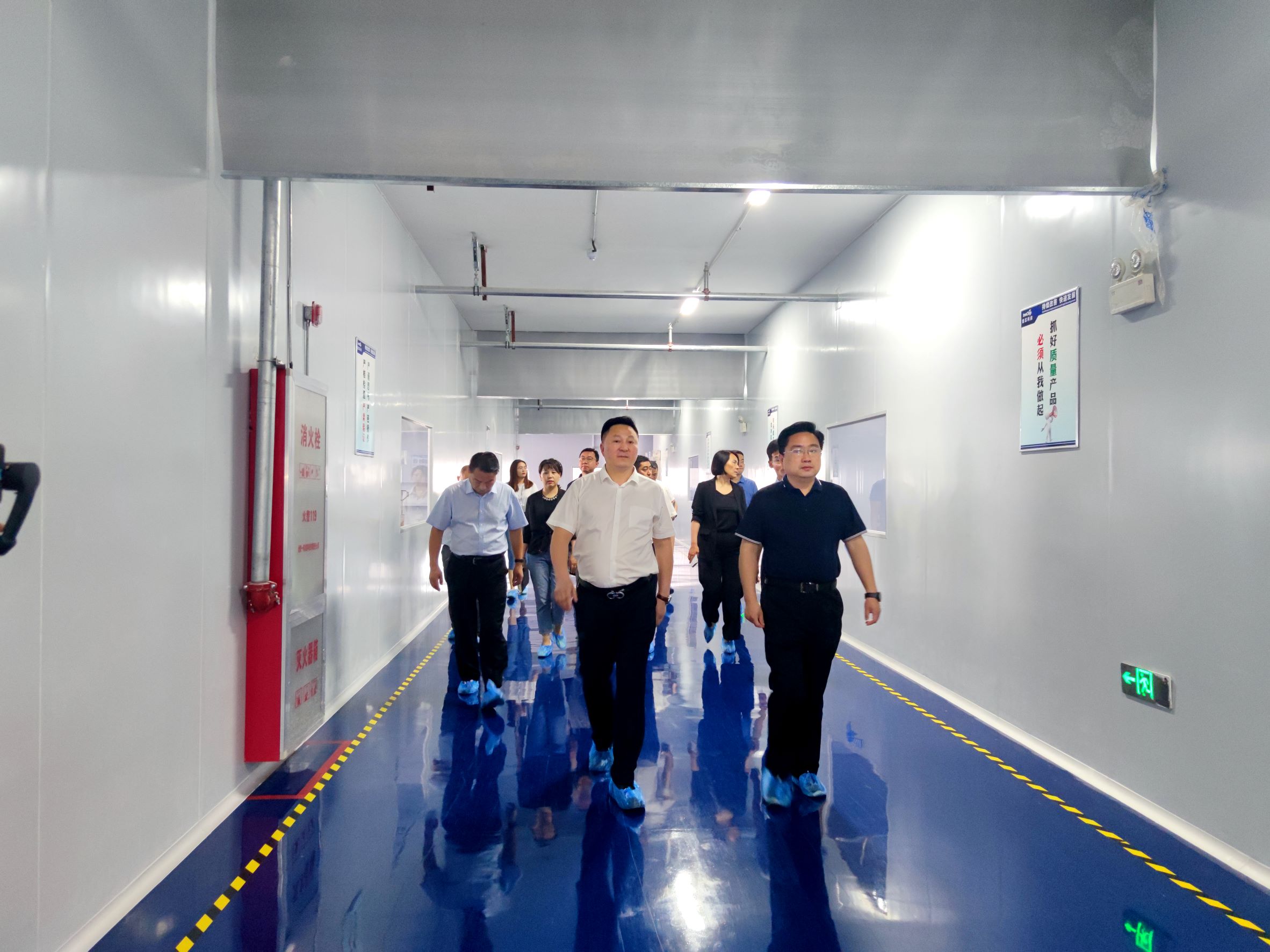 高新区管委会莅临新百胜集团调研指导